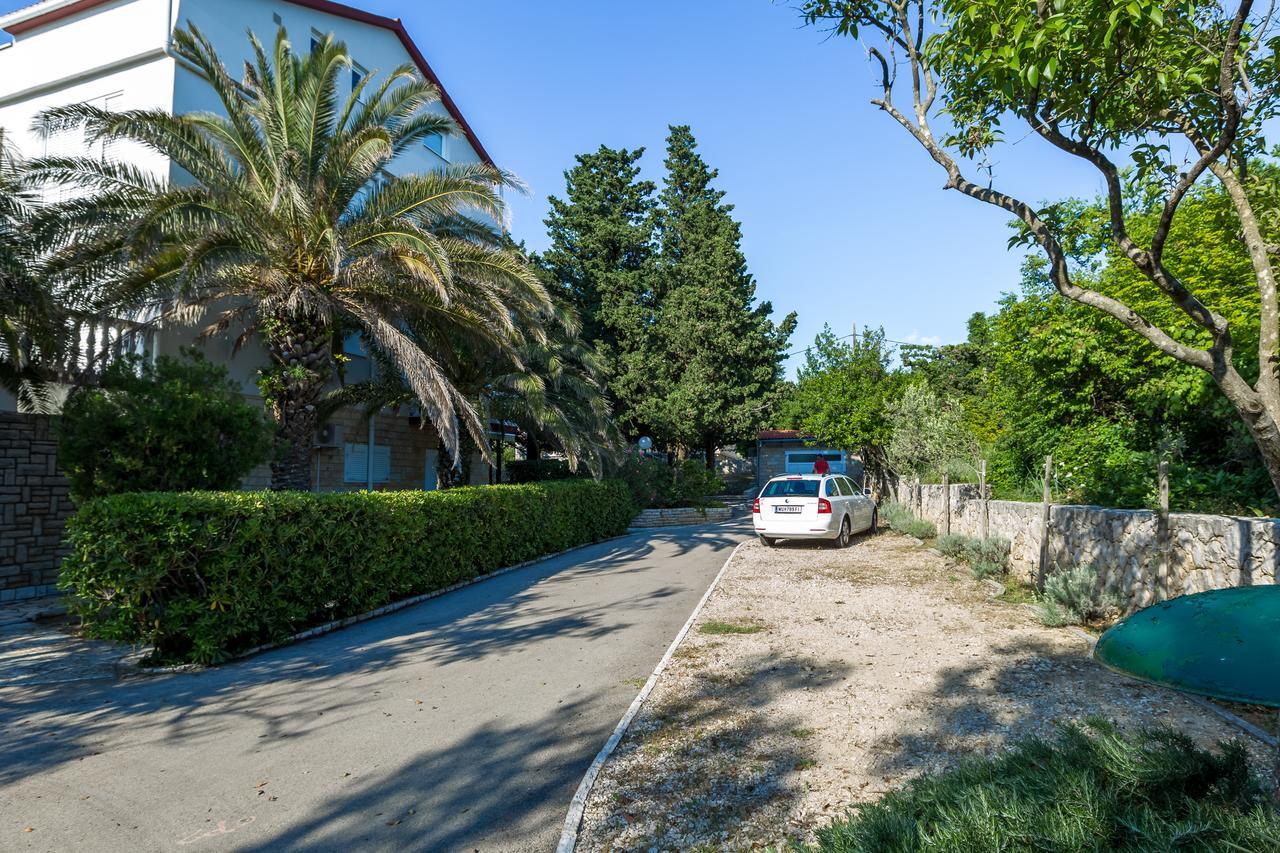 Pool Apartments Galeb Novalja Luaran gambar